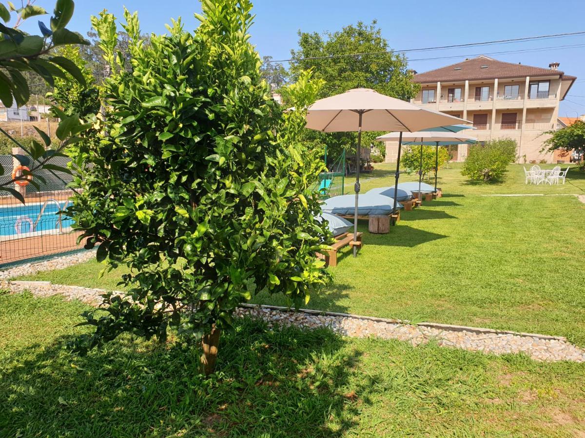 Apartamentos Ria De Aldan Bagian luar foto